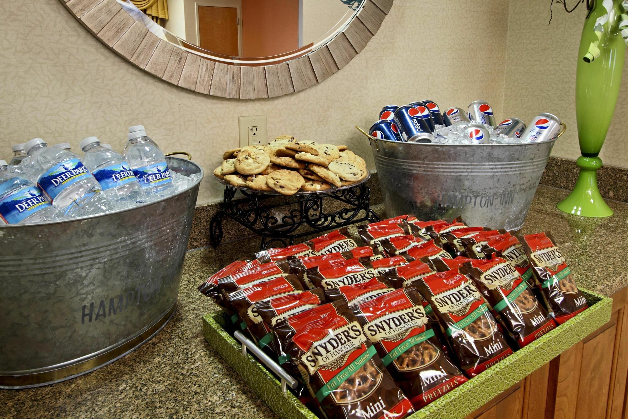 Hampton Inn Hagerstown-Maugansville エクステリア 写真