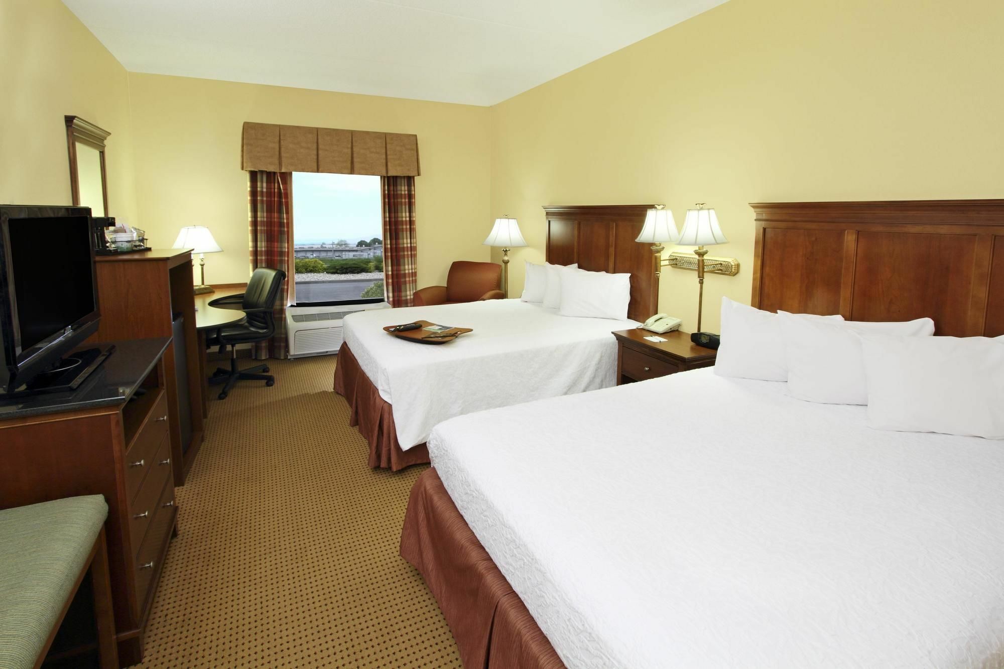 Hampton Inn Hagerstown-Maugansville エクステリア 写真